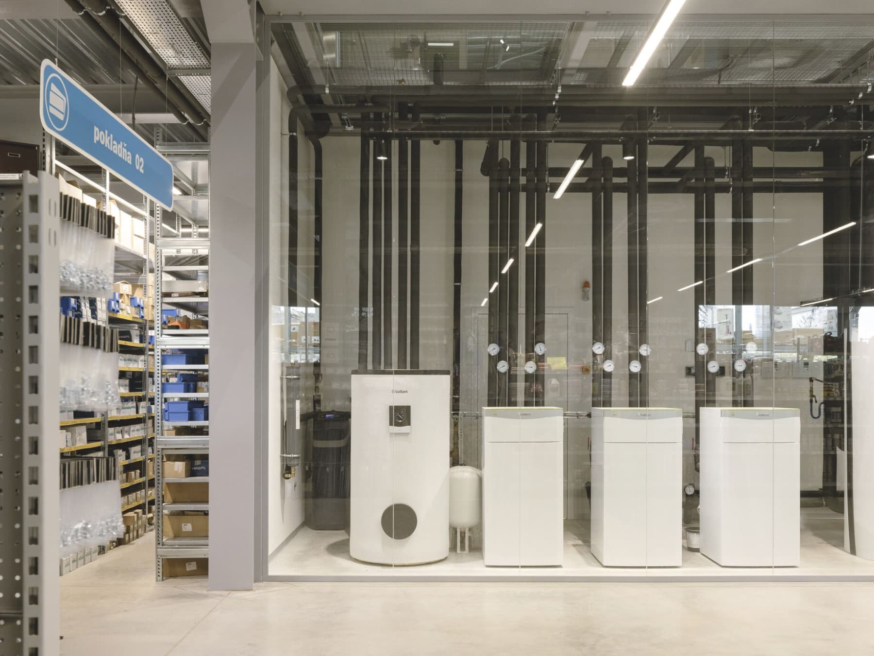 showroom v predajni MASARYK v Holíči