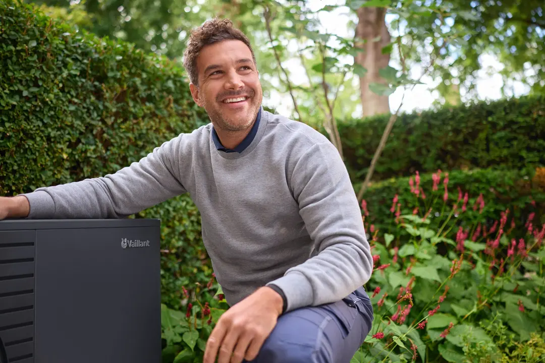 Montážny texhnik pri tepelnom čerpadle